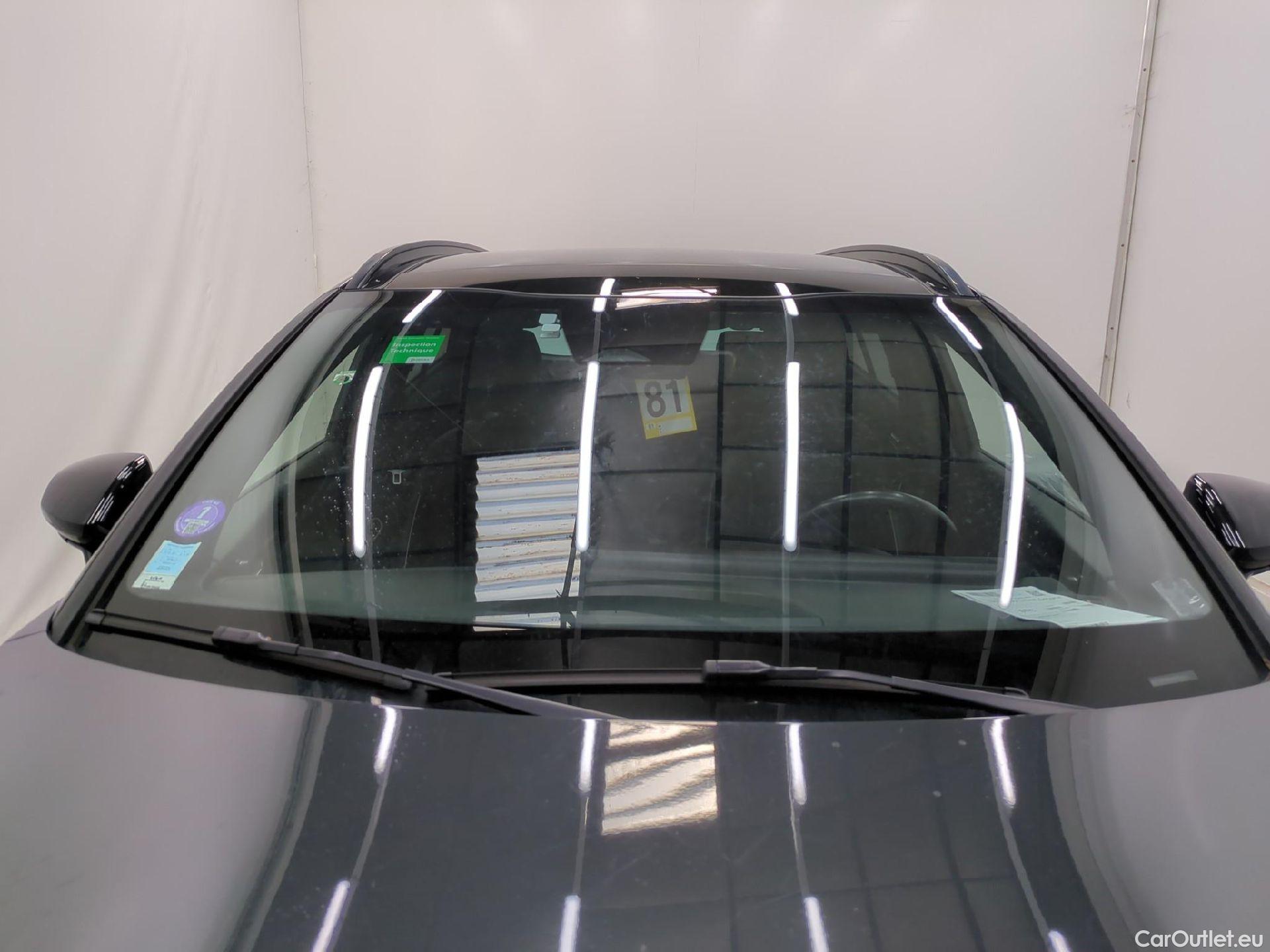  KIA  Sportage KIA  / 2021 / 5P / SUV 1.6 T-GDI 265 PHEV AUTO 4WD GT-L PREM BU #9