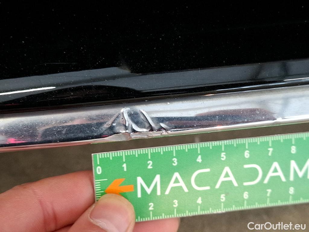  Mercedes  A-Klasse MERCEDES-BENZ Classe A 5p Berline A 200 AMG Line 7G-DCT #2