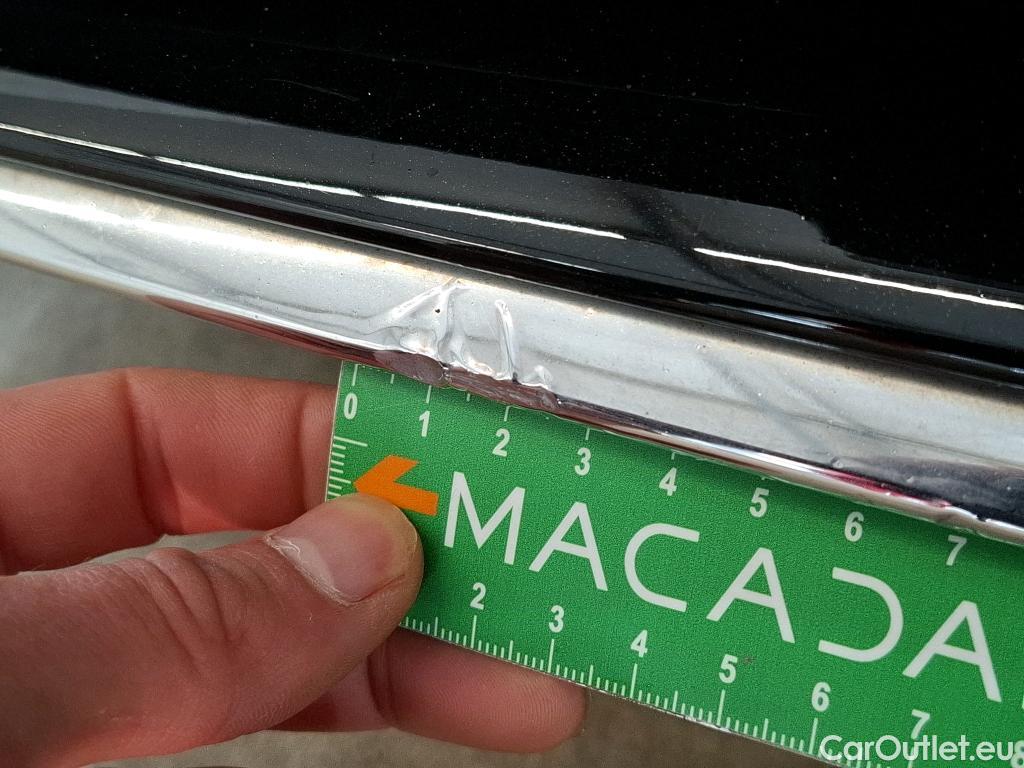  Mercedes  A-Klasse MERCEDES-BENZ Classe A 5p Berline A 200 AMG Line 7G-DCT #4