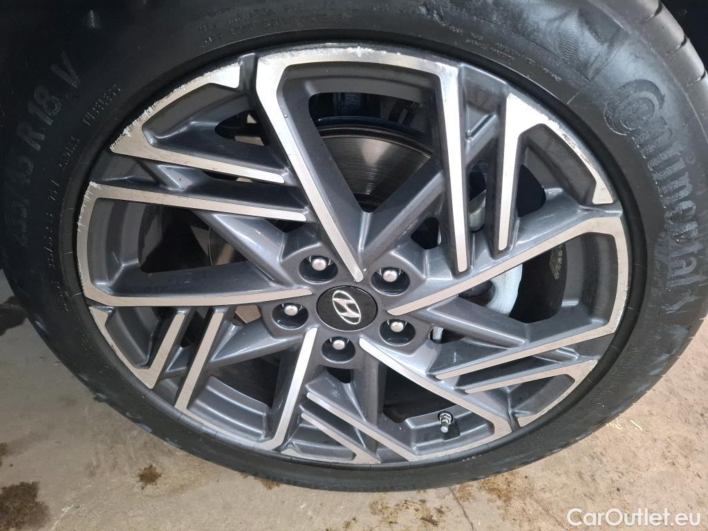  Hyundai  Konna HYUNDAI Kona / 2020 / 5P / SUV 1.0 T-GDI 120 MHEV 48V N LINE EXECUTIVE #27