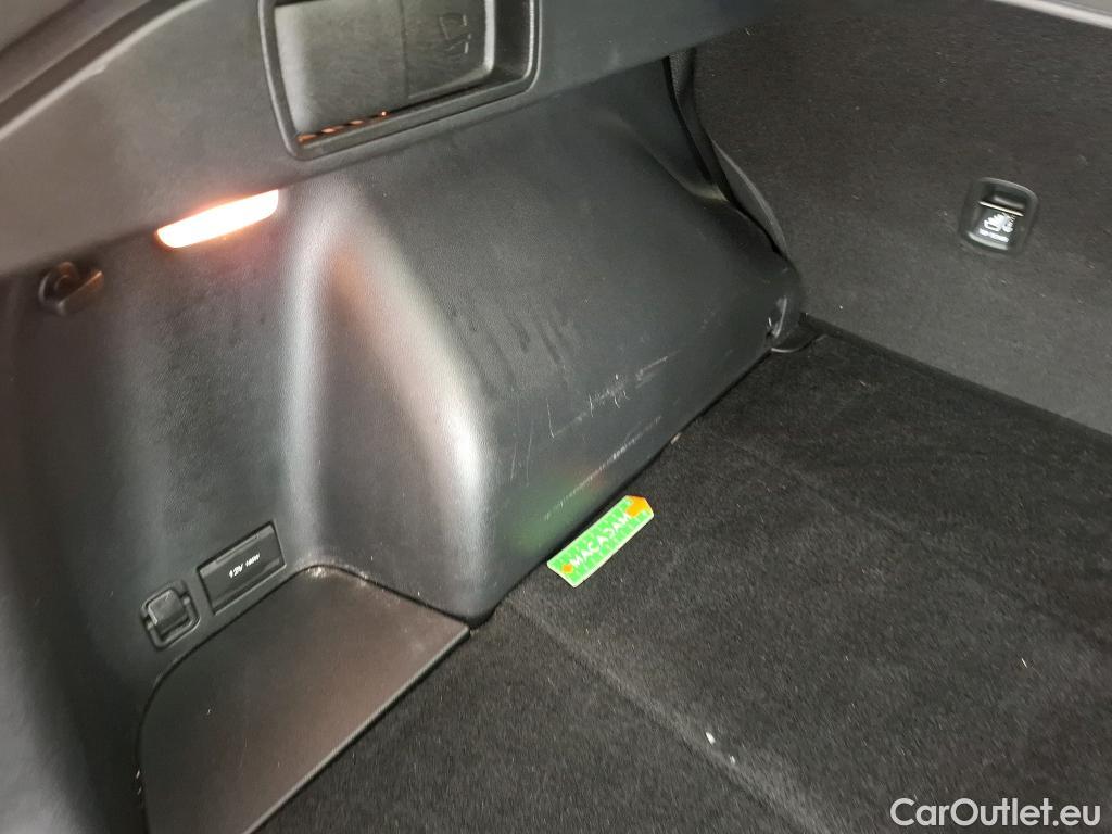  Hyundai  Tucson  Business Hybrid 2WD 1.6 T-GDI 230CV BVA6 E6d #8