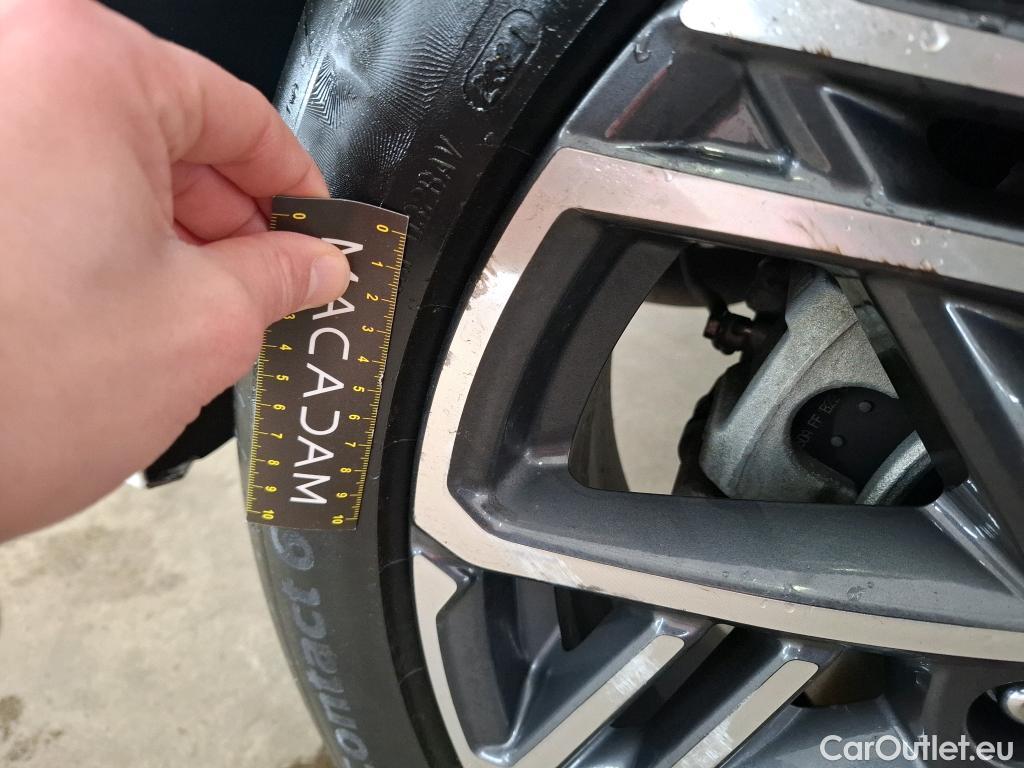  Hyundai  Konna HYUNDAI Kona / 2020 / 5P / SUV 1.0 T-GDI 120 MHEV 48V N LINE EXECUTIVE #25