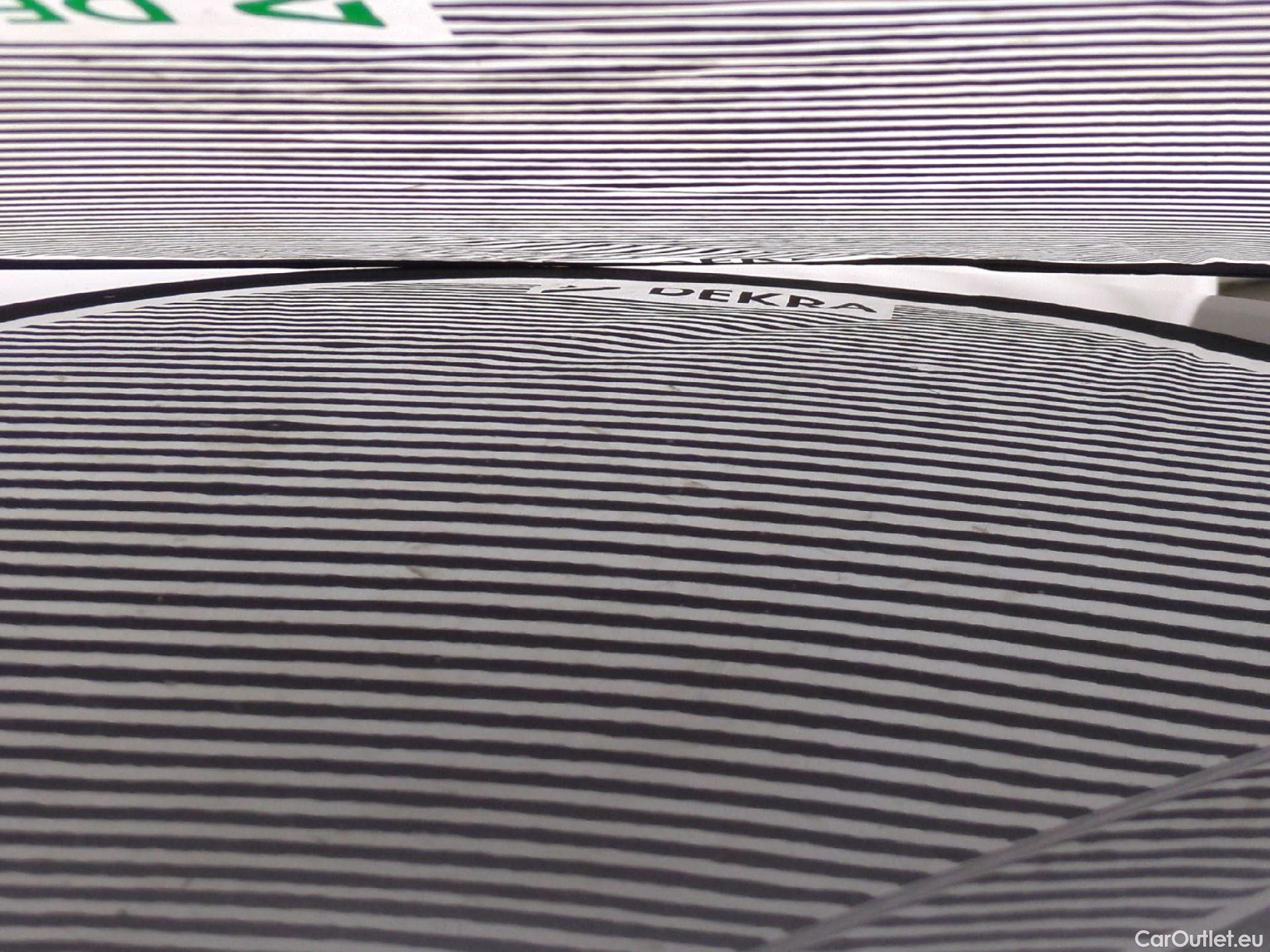  Peugeot  208  Style 1.5 HDi 100CV BVM6 E6d #30