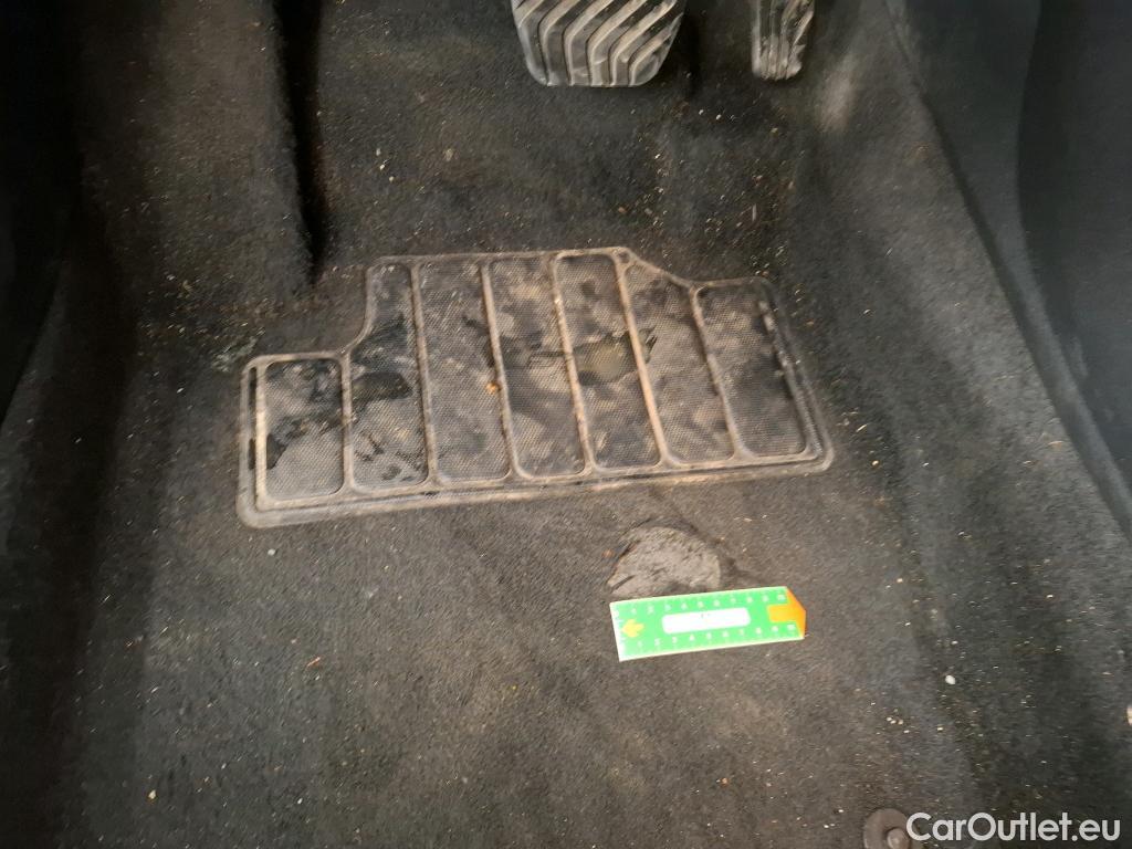  Nissan  Juke NISSAN  / 2019 / 5P / Crossover Hybrid 143 Business+ #7