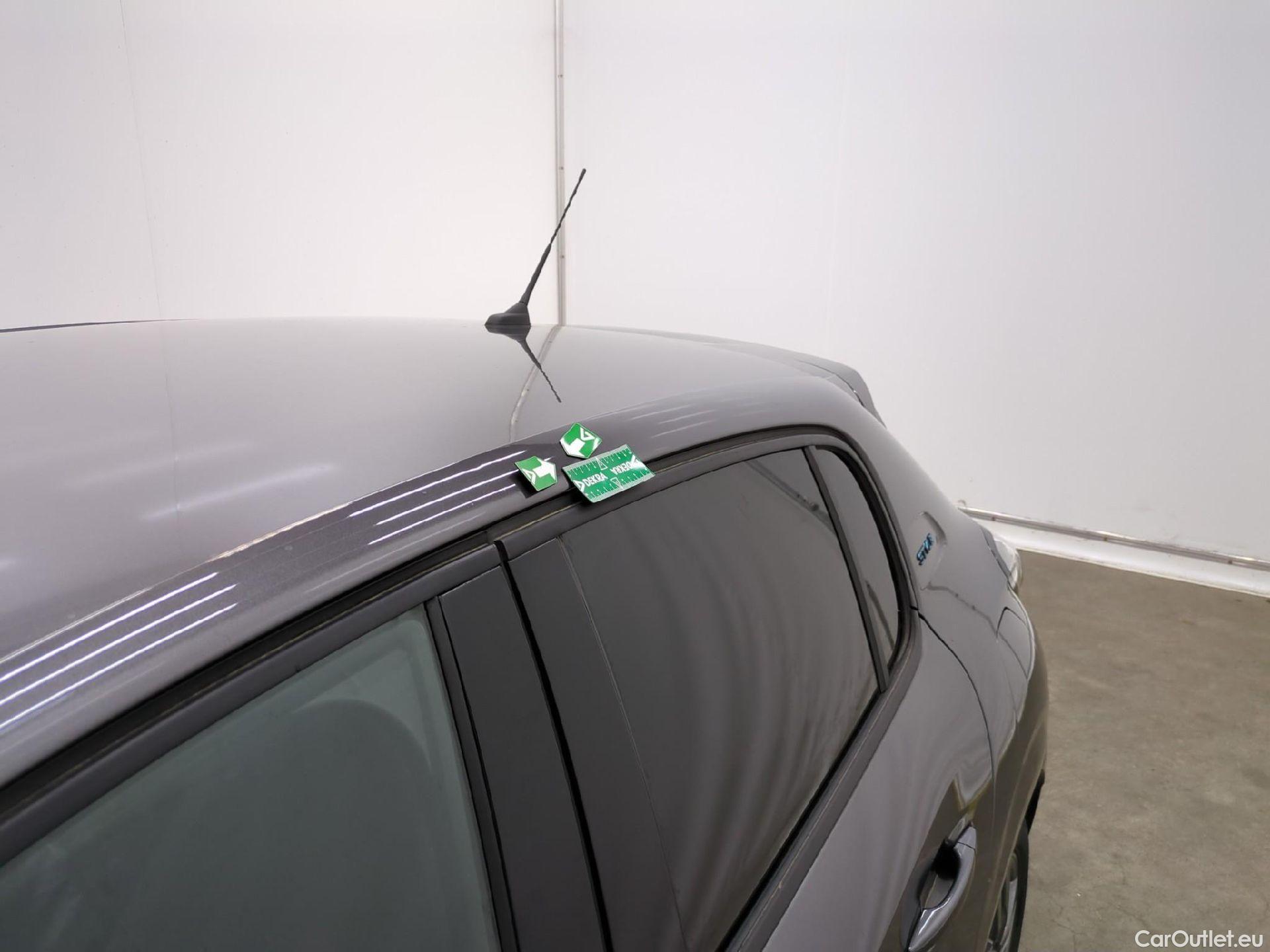  Peugeot  208  Style 1.5 HDi 100CV BVM6 E6d #54