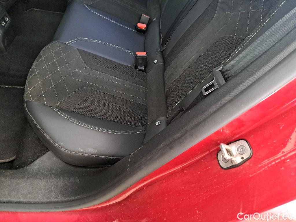  Peugeot  2008  / 2019 / 5P / Crossover BLUEHDI 130 S&S EAT8 GT PACK / VO RECONDITIONNE / PHOTOS AVANT RECONDITIONNEMENT #6