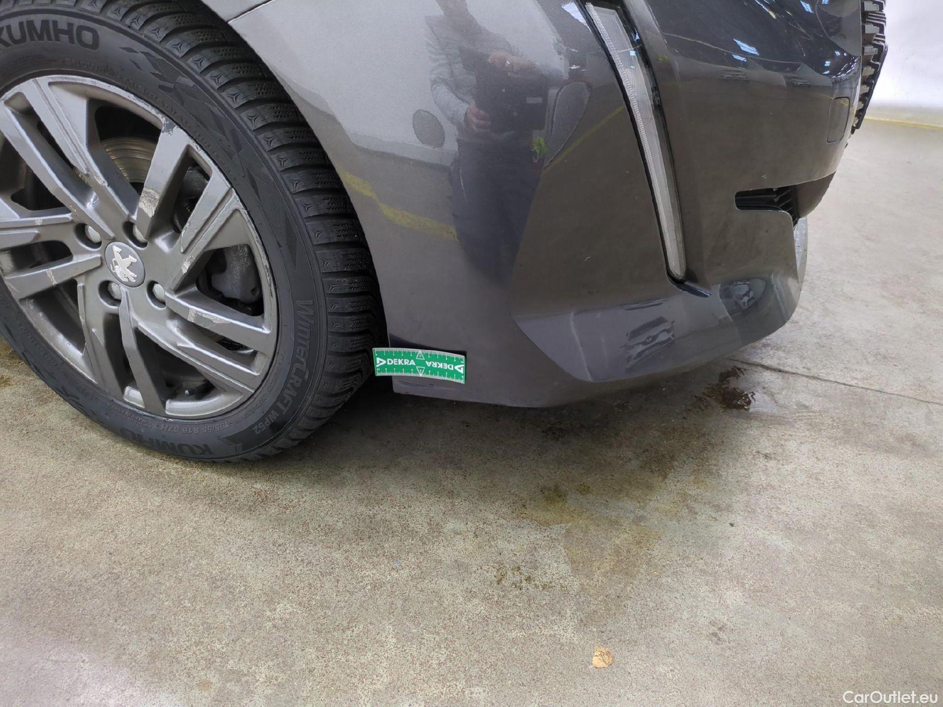  Peugeot  208  Style 1.5 HDi 100CV BVM6 E6d #43