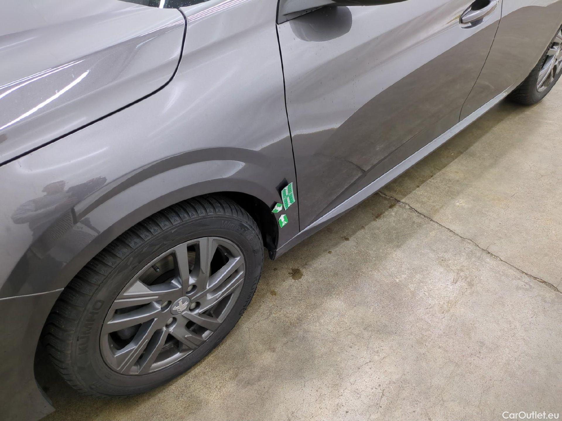  Peugeot  208  Style 1.5 HDi 100CV BVM6 E6d #50