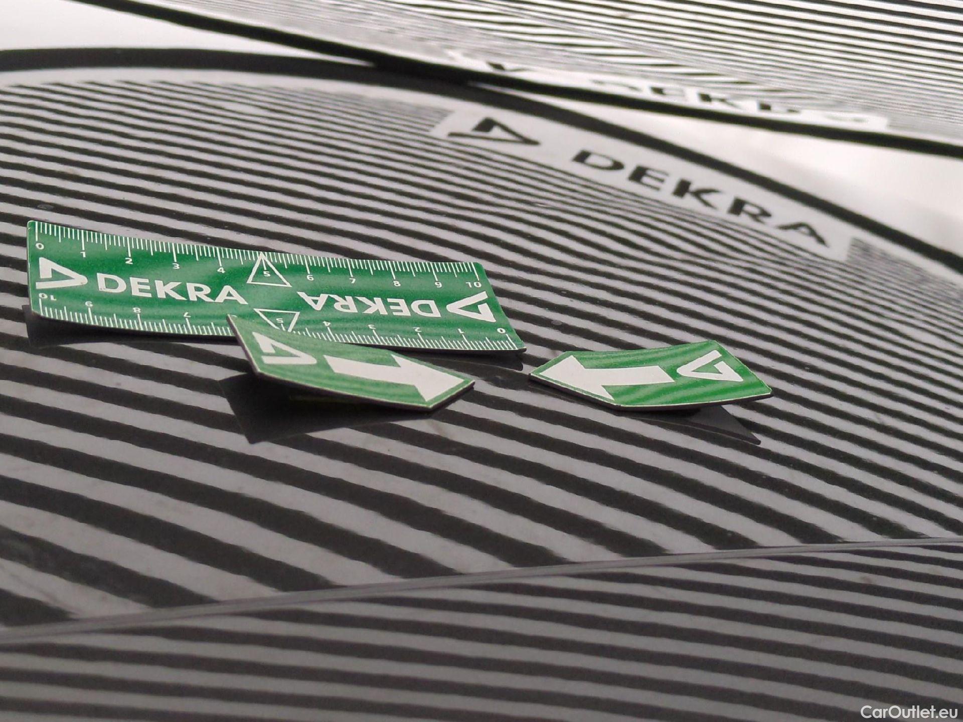  Peugeot  208  Style 1.5 HDi 100CV BVM6 E6d #31