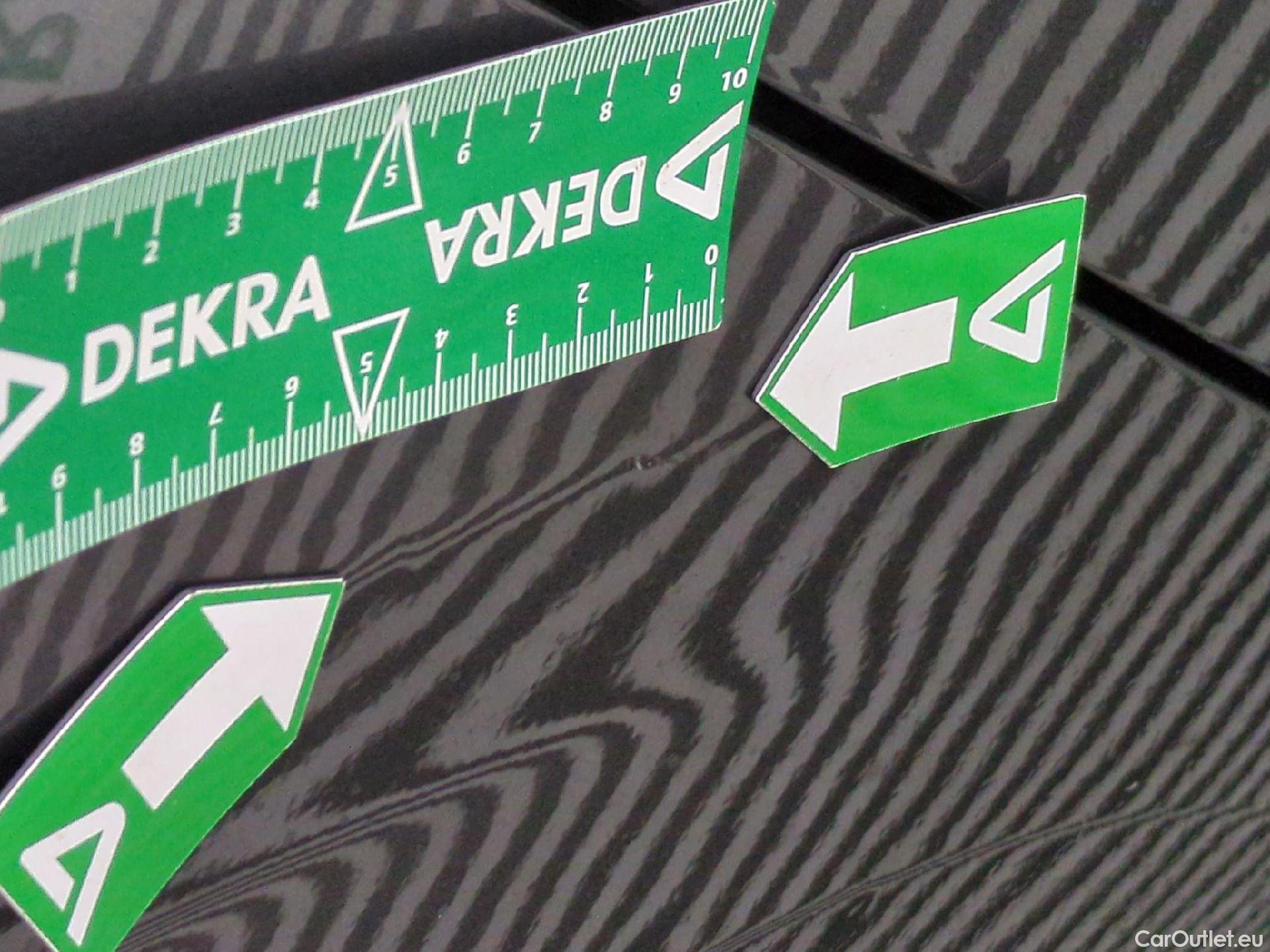  Peugeot  208  Style 1.5 HDi 100CV BVM6 E6d #25