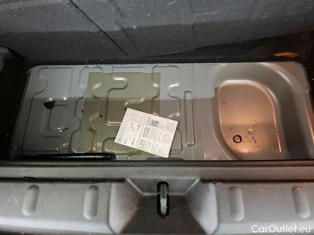  Mini  Mini   / 2014 / 3P / Berline Cooper SE Finition Yours 184 ch BVA #39