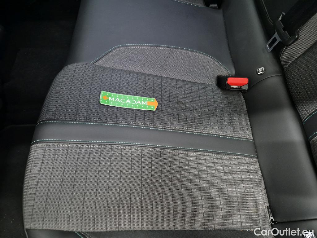  Peugeot  2008  Allure Pack 1.5 HDi 130CV BVA8 E6d #7