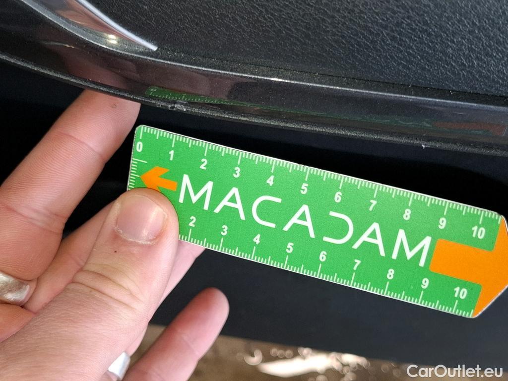  Nissan  Juke NISSAN  / 2019 / 5P / Crossover DIG-T 114 BVM6 Business+ #44