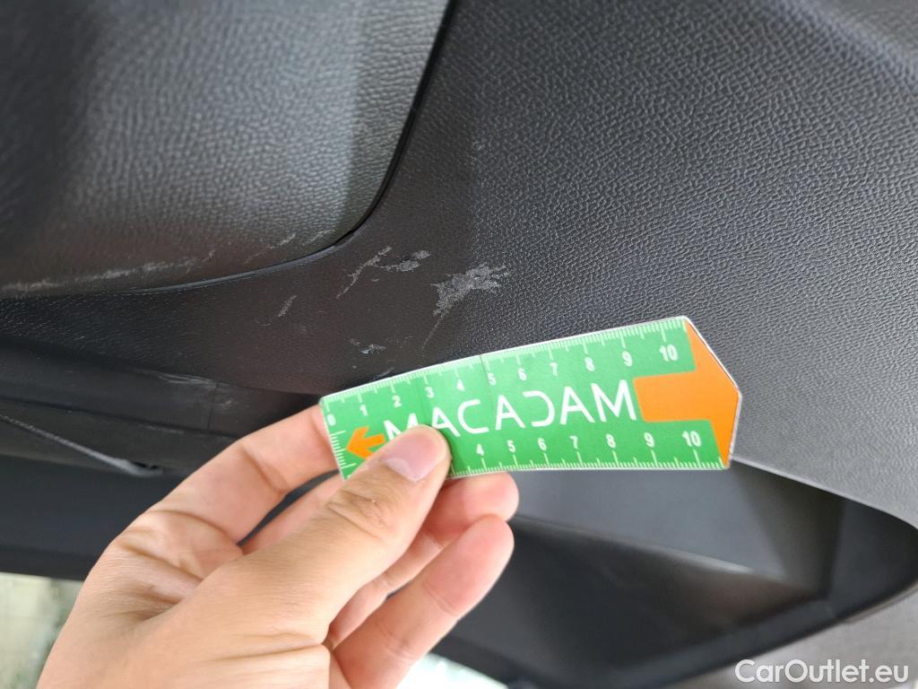  Peugeot  2008  Active Business 1.5 HDi 130CV BVA8 E6d #7