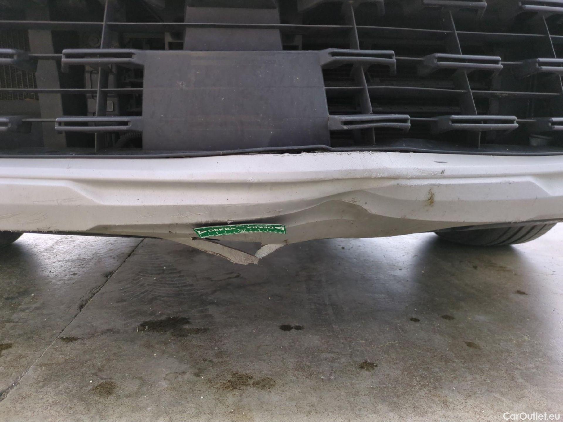  Renault  Captur  II Business 1.5 dCi 115CV BVA7 E6dT #37