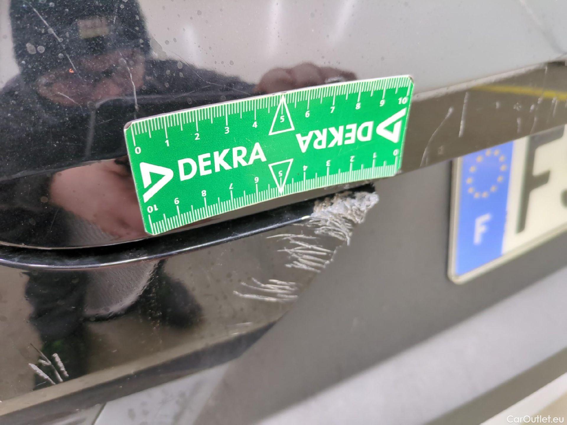  Renault  Captur  II Business 1.5 dCi 115CV BVA7 E6dT #60