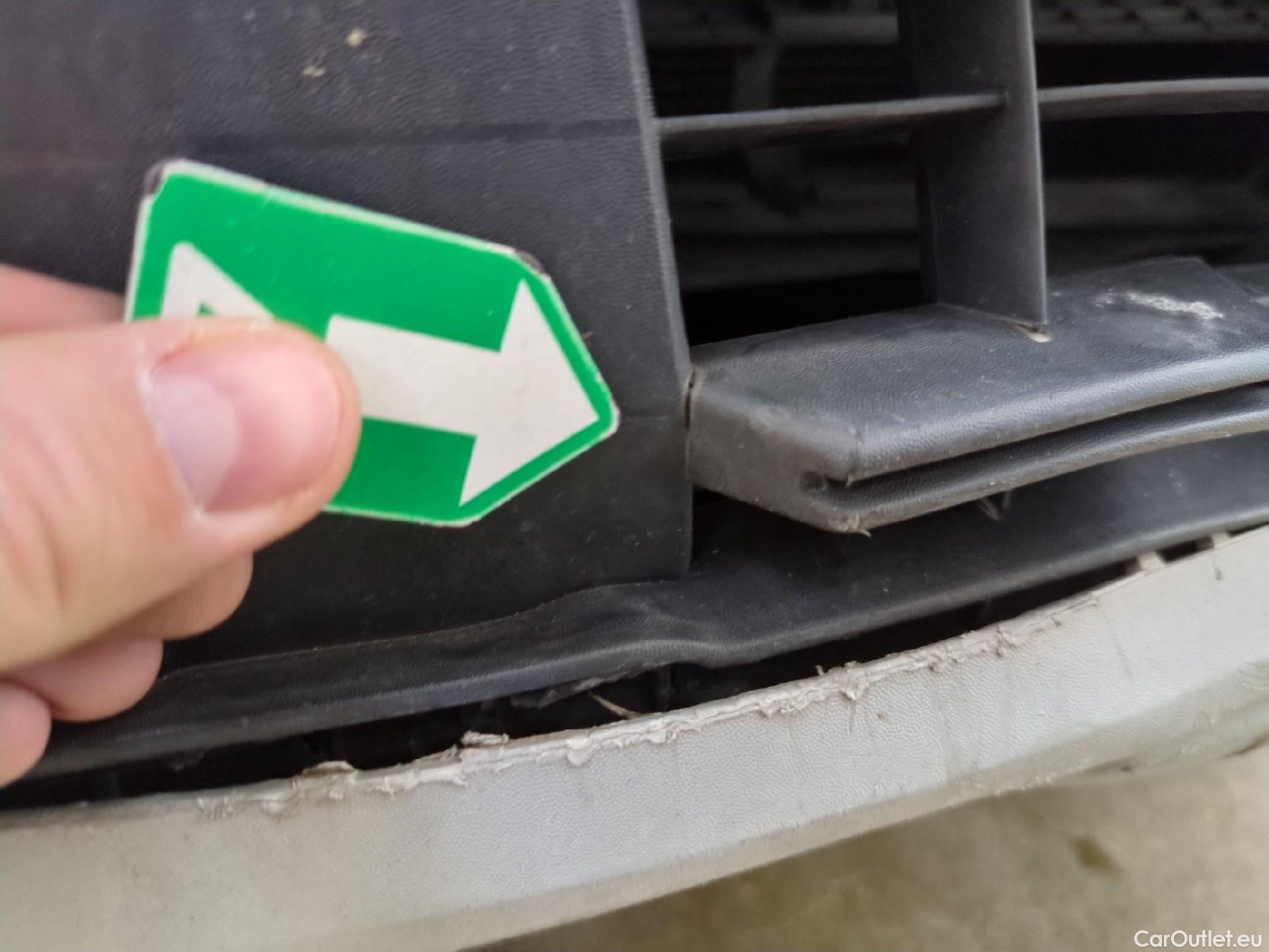  Renault  Captur  II Business 1.5 dCi 115CV BVA7 E6dT #40