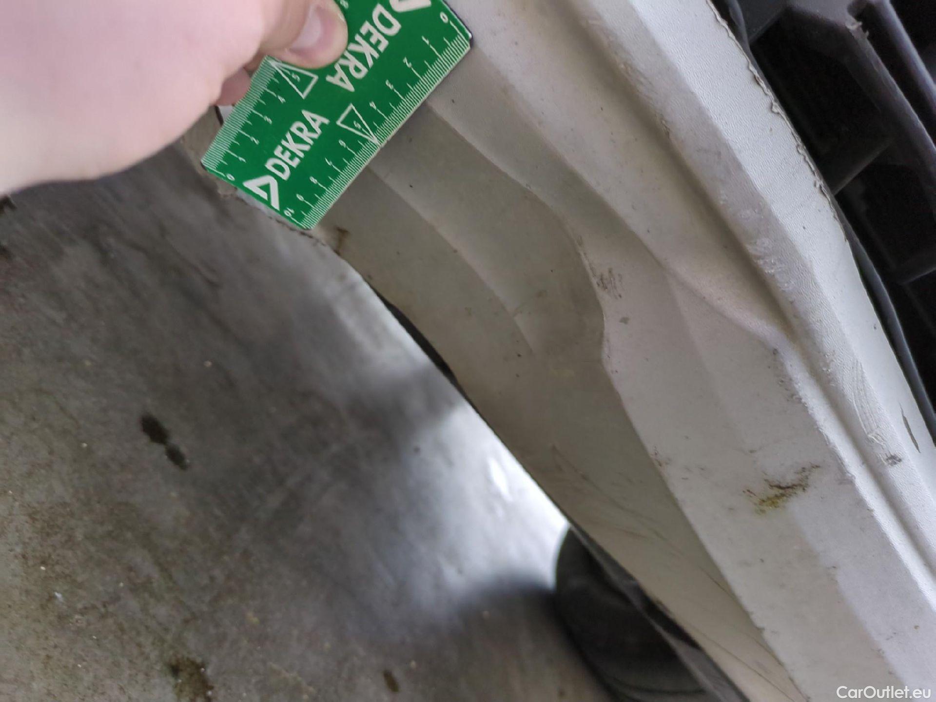  Renault  Captur  II Business 1.5 dCi 115CV BVA7 E6dT #38