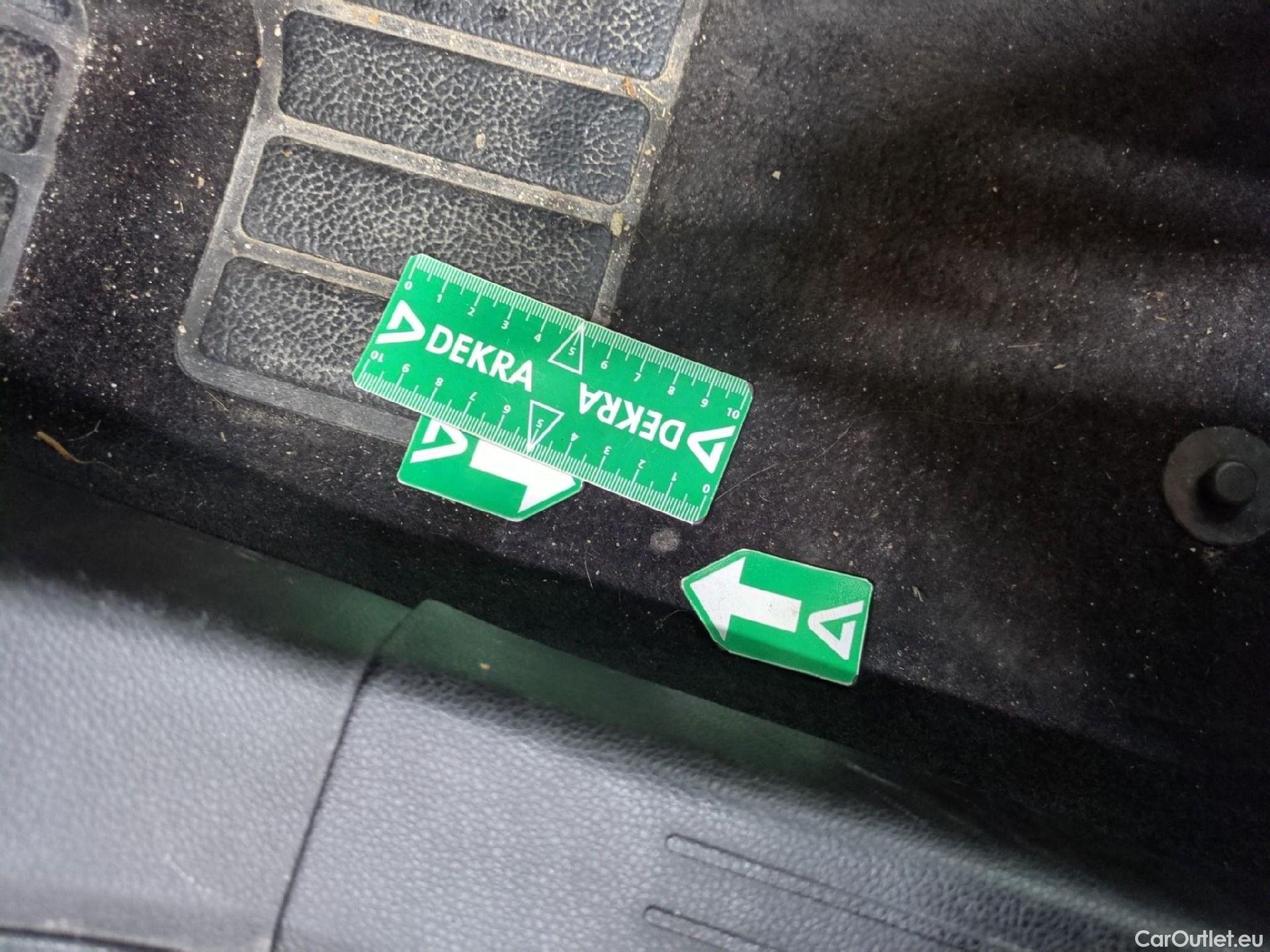  Renault  Captur  II Business 1.5 dCi 115CV BVA7 E6dT #3