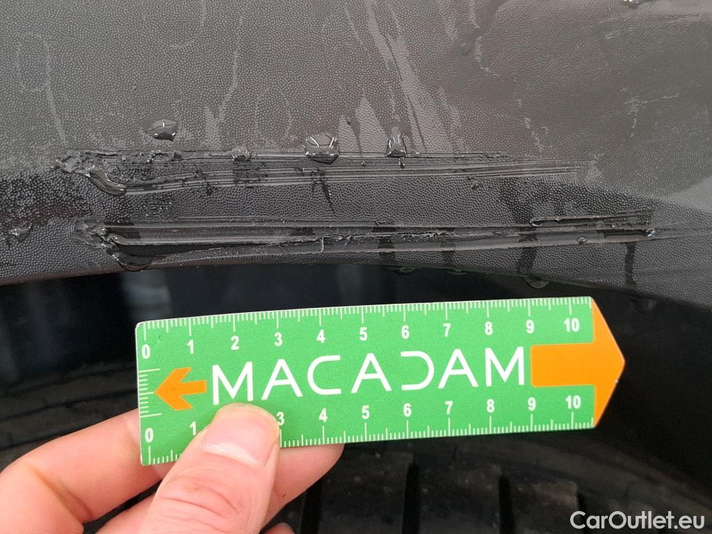  Renault  Captur RENAULT  / 2019 / 5P / SUV Intens TCe 140 EDC FAP -21 #76