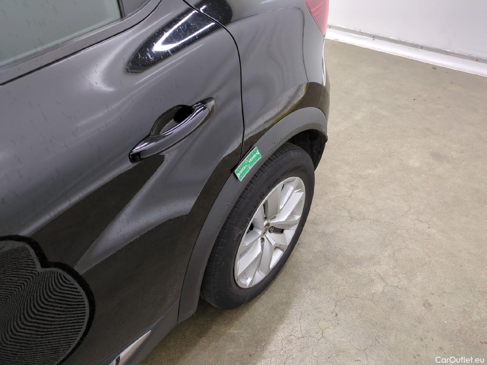  Renault  Captur  II Business 1.5 dCi 115CV BVA7 E6dT #57