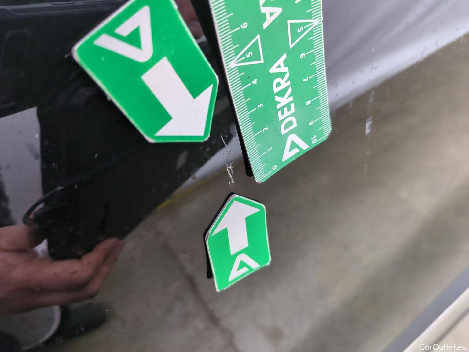  Renault  Captur  II Business 1.5 dCi 115CV BVA7 E6dT #52