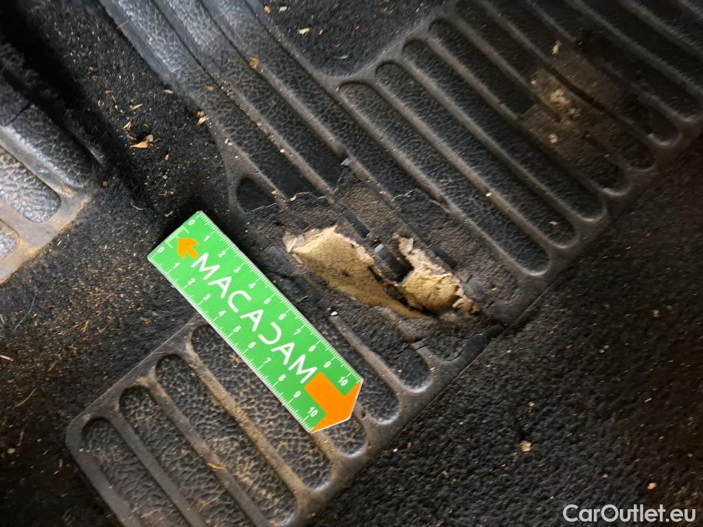  Renault  Clio RENAULT  5p Berline Business TCe 75 - 18 #2