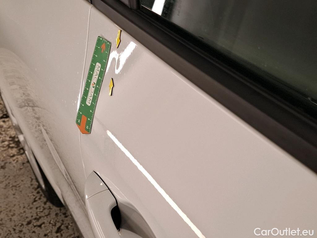  Renault  Clio  V Business 1.6 E-TECH Hybrid 140CV BVA6 E6d #16