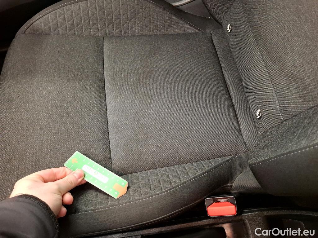  Renault  Clio  V Business 1.6 E-TECH Hybrid 140CV BVA6 E6d #19