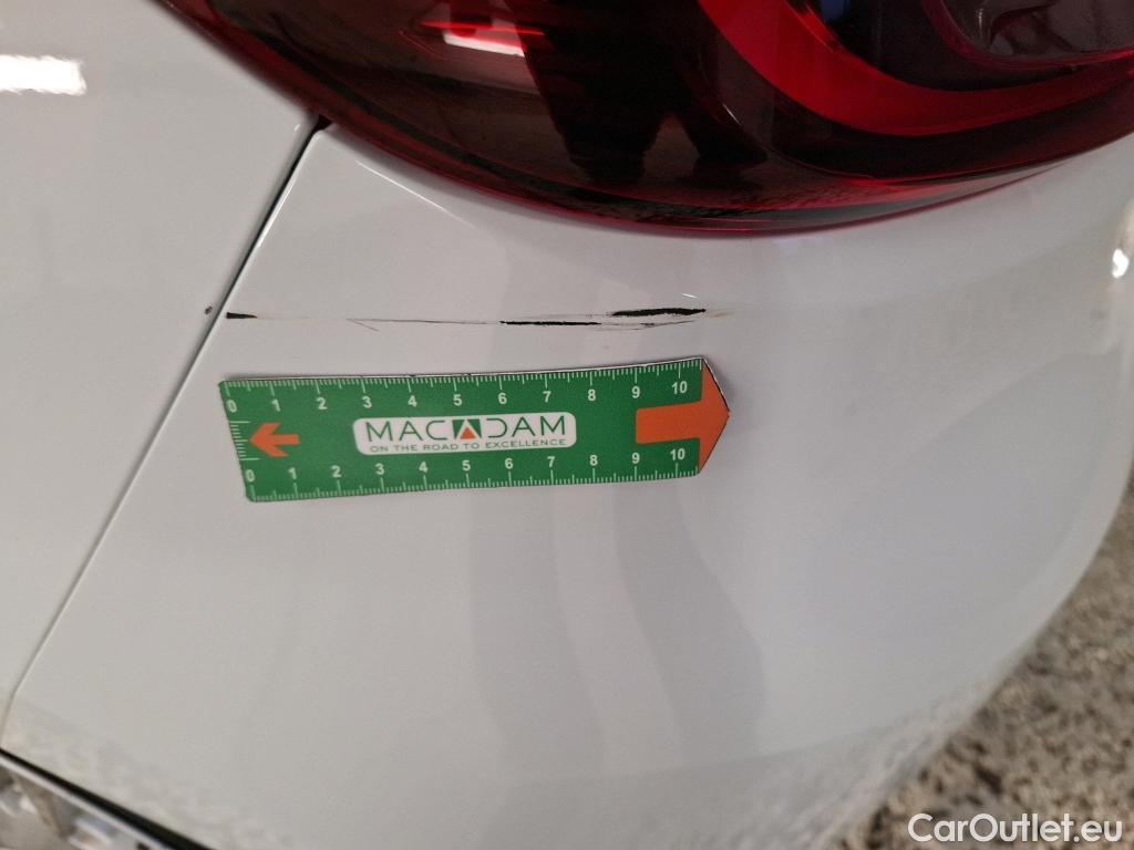  Renault  Clio  V Business 1.6 E-TECH Hybrid 140CV BVA6 E6d #12