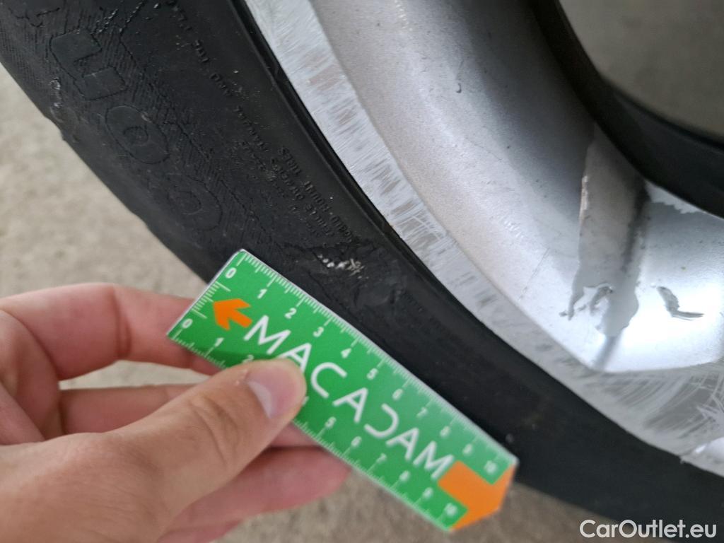  Renault  Clio RENAULT  5p Berline Business TCe 75 - 18 #17