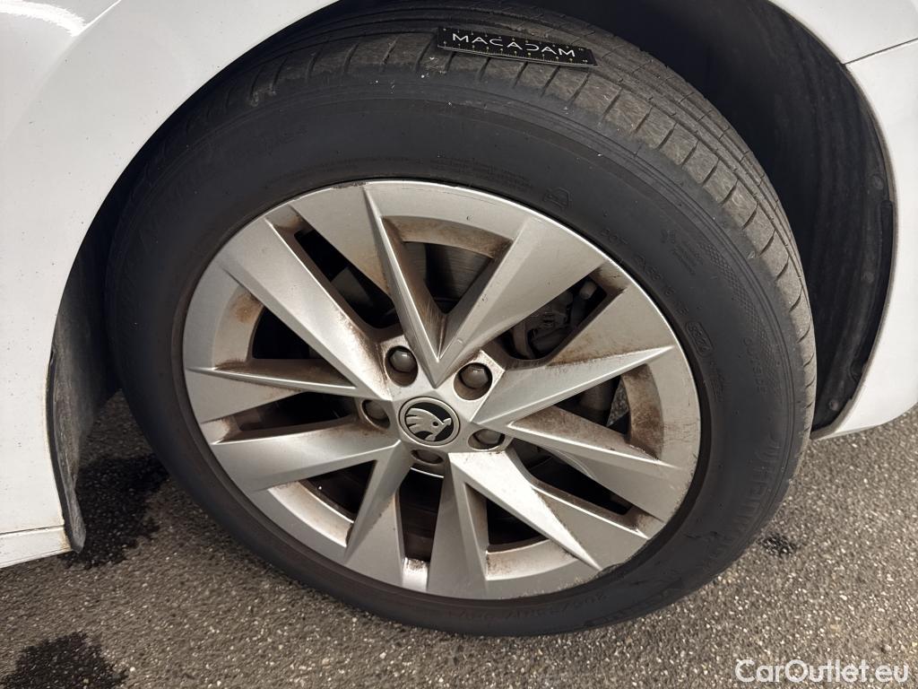  Skoda  Octavia  Break Style 2.0 TDI 150CV BVA7 E6dT #8