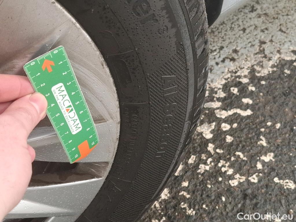  Skoda  Fabia  Ambition 1.0 MPI 80CV BVM5 E6d #8