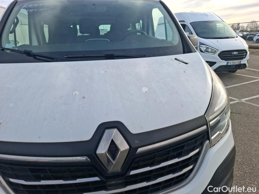  Renault  Trafic RENAULT  / 2019 / 4P / Combi Zen L1 dCi 120 S&S - 8 pl #19