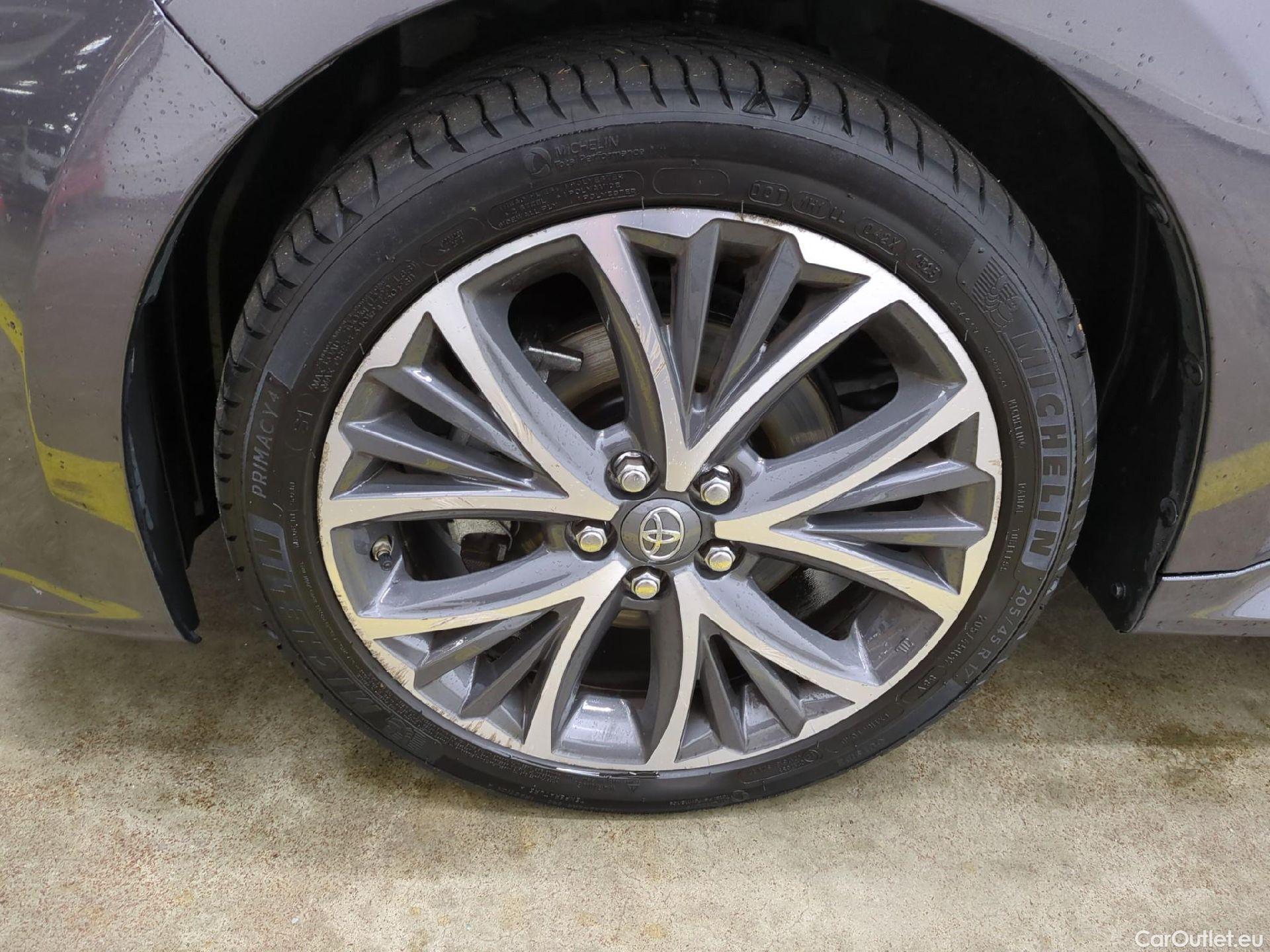  Toyota  Yaris TOYOTA  Hybride / 2019 / 5P / Berline Hybride 116h Iconic #5