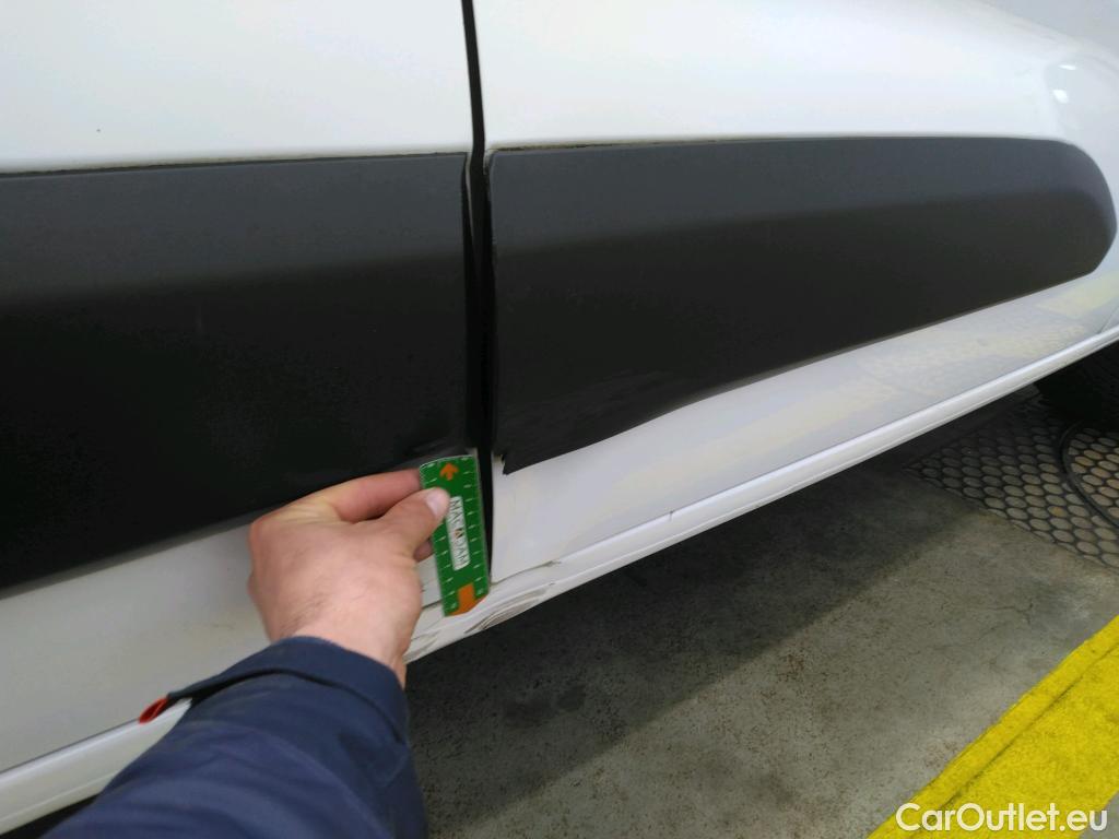  Citroen  Berlingo CITROEN  / 2018 / 4P / Fourgonnette M 1000kg PureTech 110 S&S BVM6 Driver #25