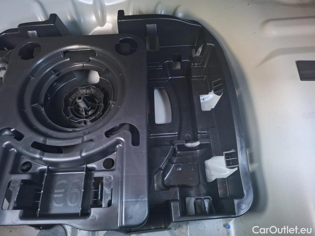  Citroen  C3 CITROEN  Société / 2020 / 5P / Berline / VU BlueHDi 100 S&S BVM Feel Nav #4