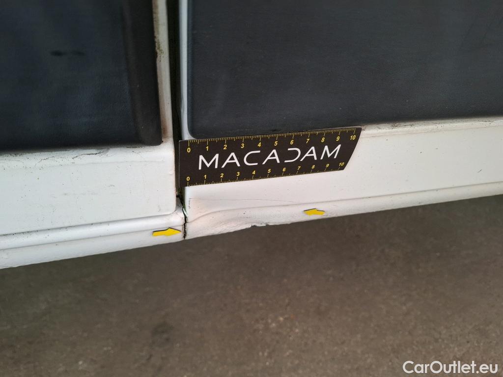  Citroen  Jumper CITROEN  VU 4p Fourgon 33 L2H2 BlueHDi 130 BVM6 Busin #12