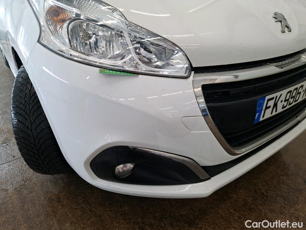  Peugeot  208  Affaire Premium Pack 1.2 80CV BVM5 E6dT #24