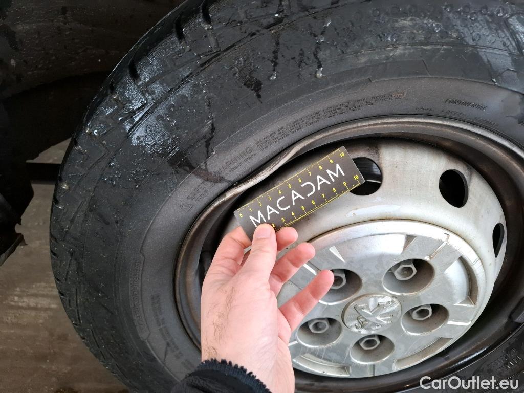  Peugeot  Boxer PEUGEOT  / 2014 / 4P / Fourgon tôlé &2.0 BLUEHDI 110 PREMIUM 330 L2H2 #21