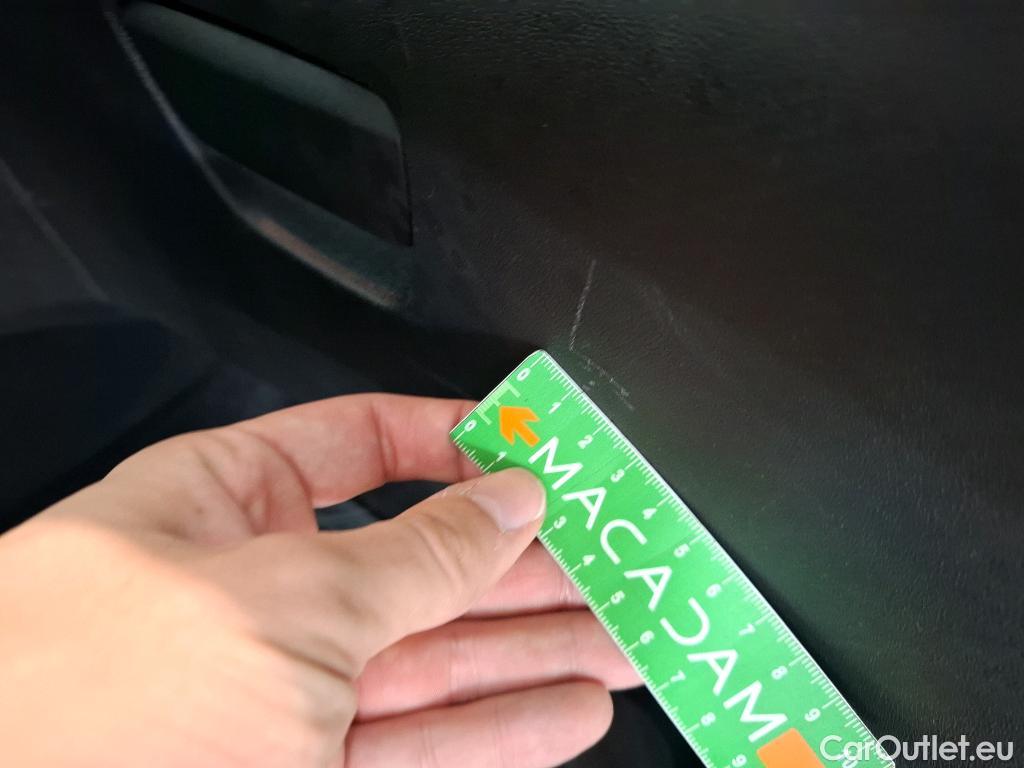  Peugeot  208  Affaire Premium Pack 1.2 80CV BVM5 E6dT #19