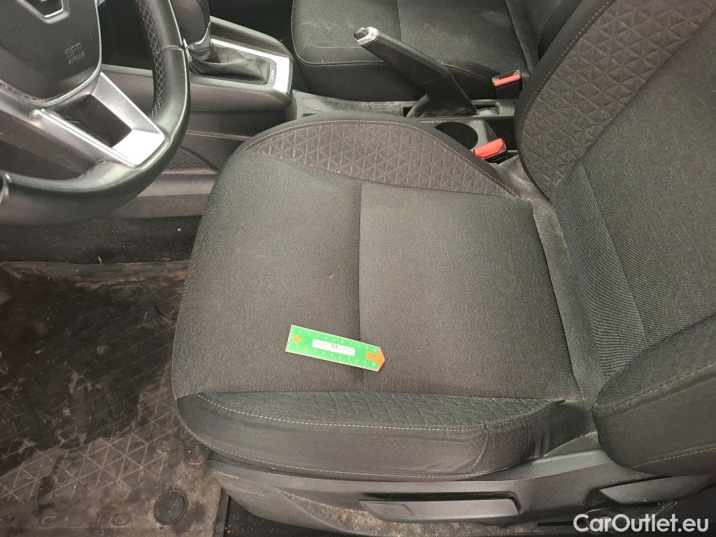  Renault  Clio  V Business Réversible 1.6 E-TECH Hybrid 140CV BVA6 E6d / TRANSFO VP/VF #26