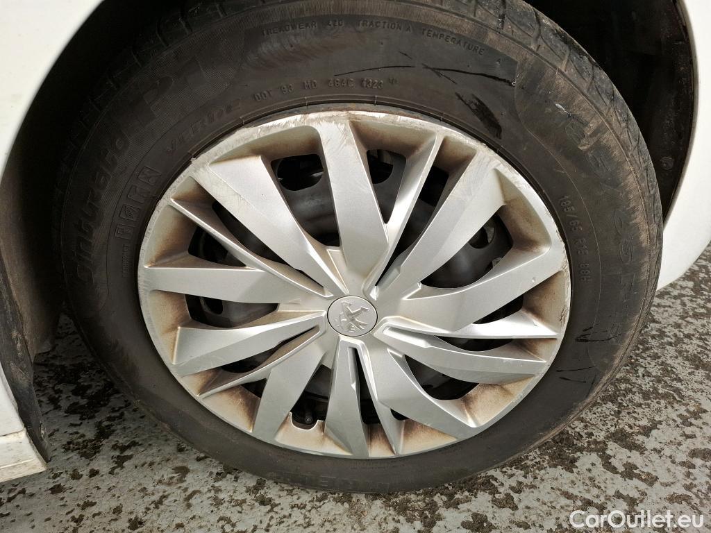  Peugeot  208  Premium 1.5 HDi 100CV BVM6 E6d #9