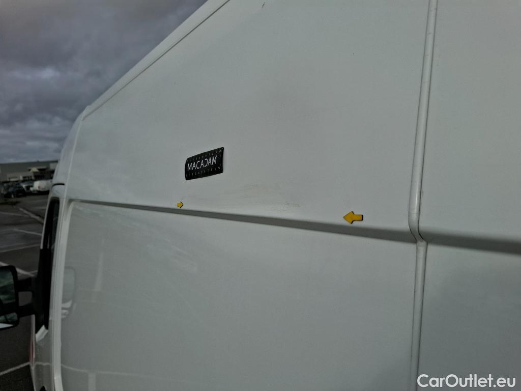  Renault  Master RENAULT  / 2019 / 4P / Fourgon tôlé FG Tr GCF F3500 L2H2 Energy dCi 150 #16