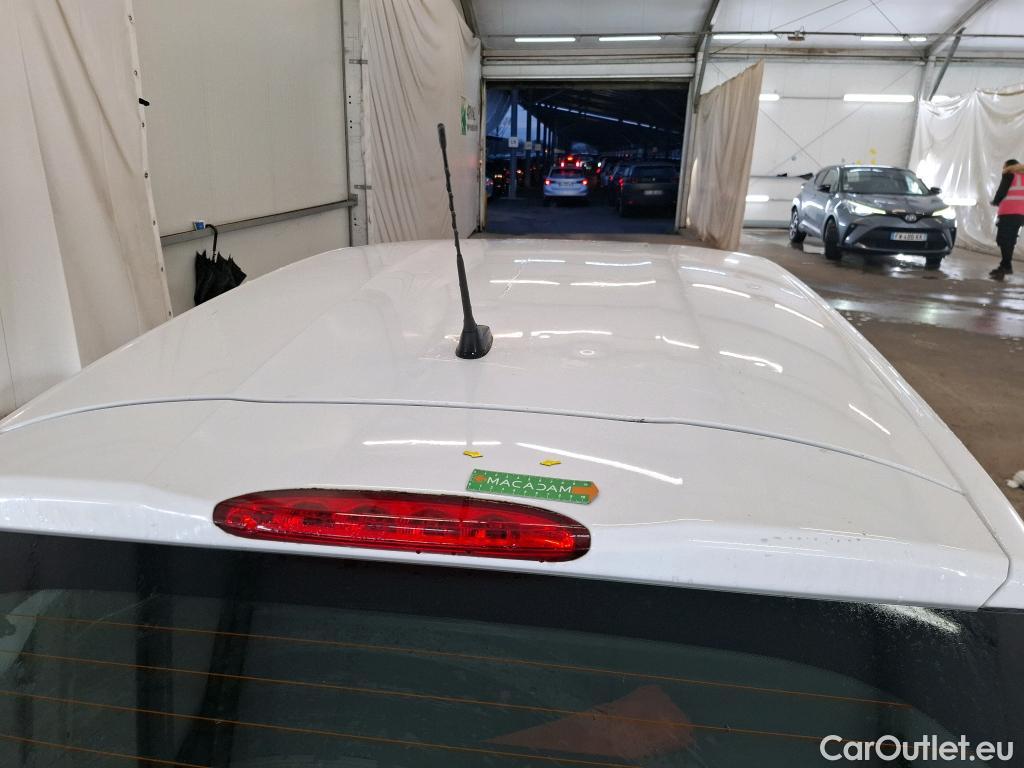  Peugeot  208  Affaire Premium Pack 1.2 80CV BVM5 E6dT #13