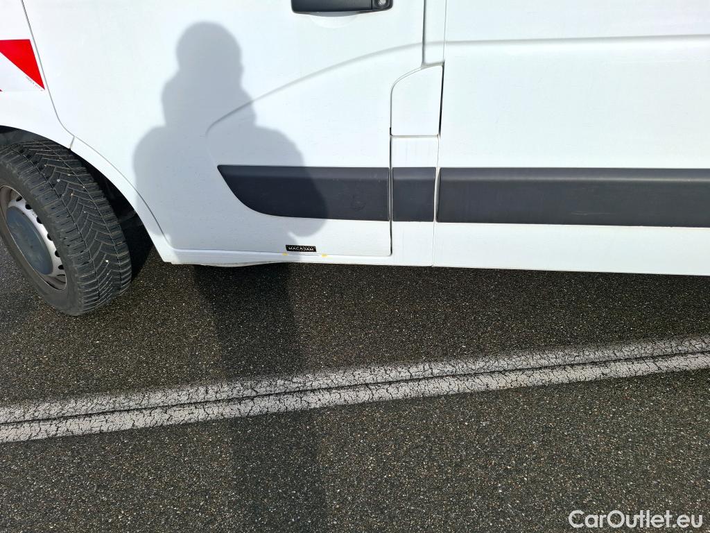  Renault  Master RENAULT  / 2019 / 4P / Fourgon tôlé FG Tr GCF F3500 L2H2 Energy dCi 150 #53