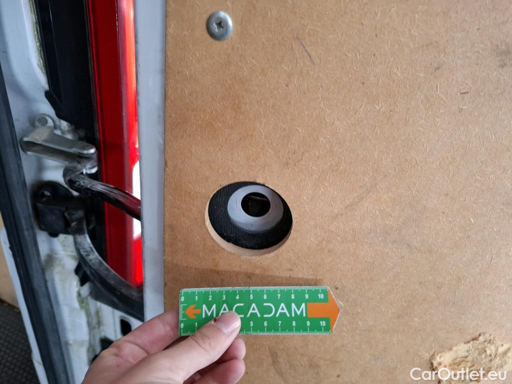  Fiat  Ducato FIAT   2014  4P  Fourgon tôlé 30 M H2 23 Multijet 120 Pack Pro Nav #26