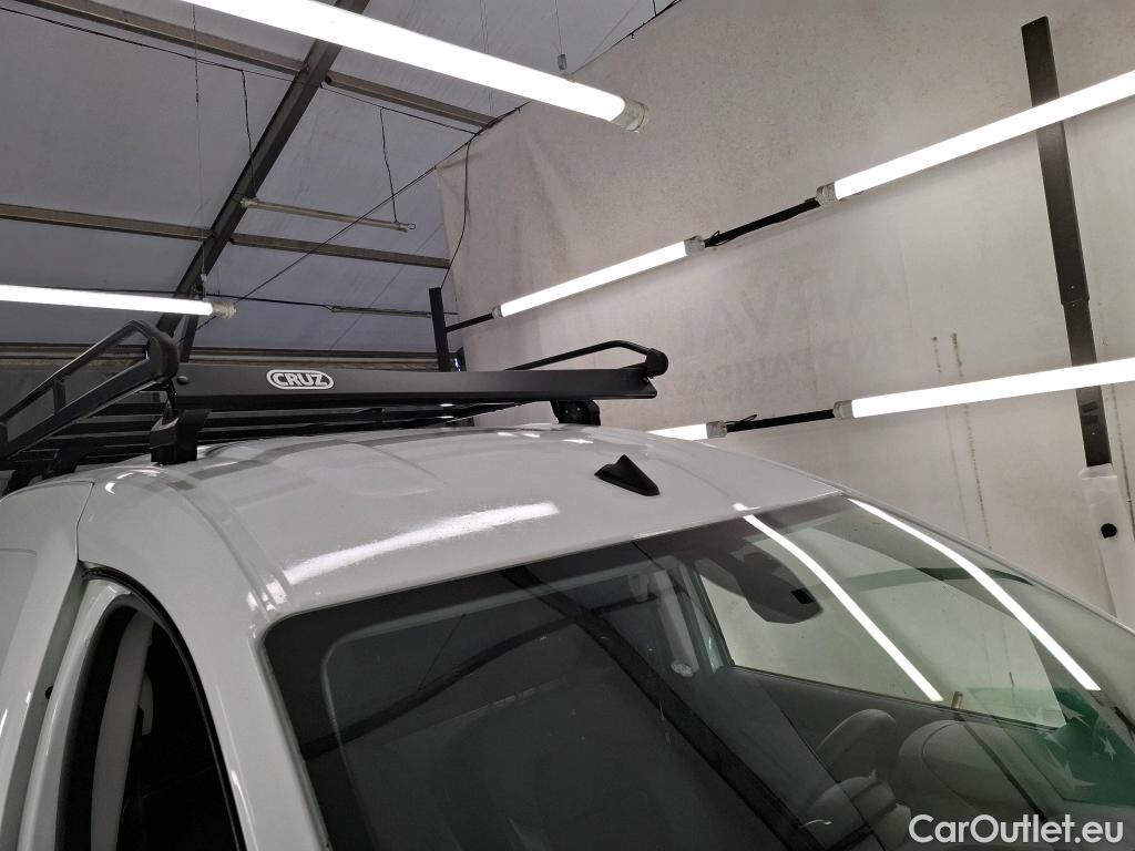  Renault  EXPRESS Kangoo  Confort 1.5 dCi 95CV BVM6 E6dT #24