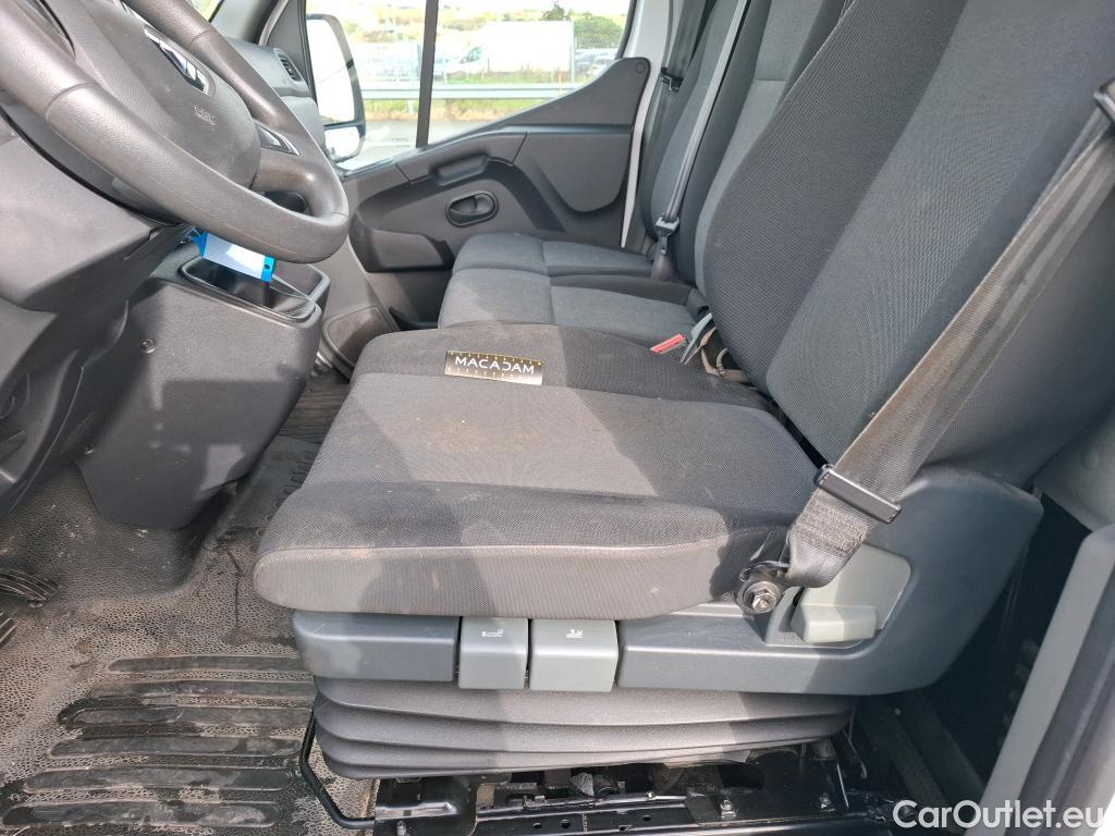  Renault  Master RENAULT  / 2019 / 4P / Fourgon tôlé FG Tr GCF F3500 L2H2 Energy dCi 150 #1