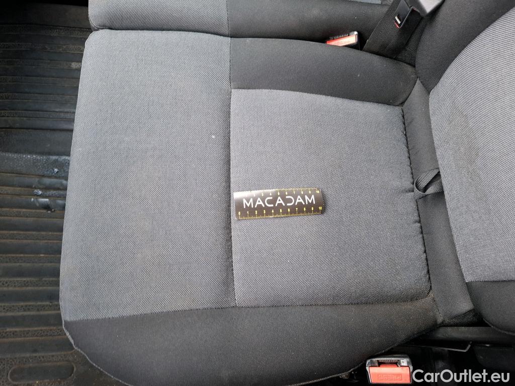  Renault  Master RENAULT  / 2019 / 4P / Fourgon tôlé FG Tr GCF F3500 L2H2 Energy dCi 150 #76